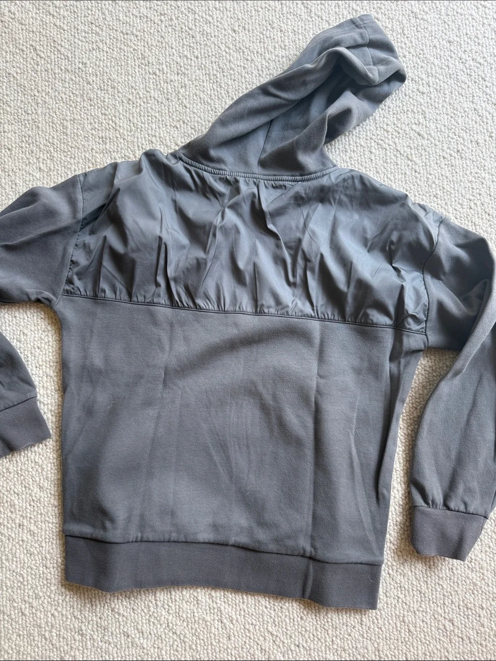 GAP comfortable gray